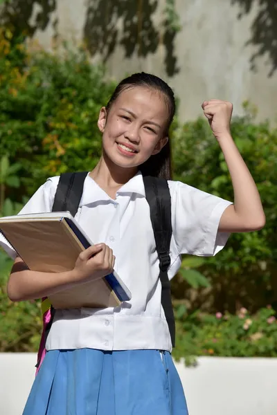 Dívka Student Sebevědomí Nosící Batoh Notebooky — Stock fotografie