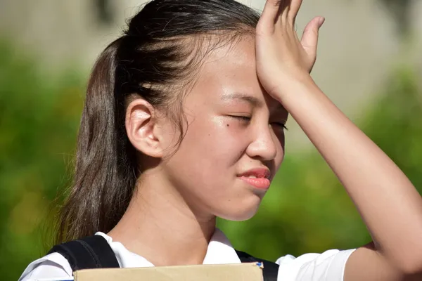 Olvidadiza Juvenil Asiática Escuela Chica Con Textos — Foto de Stock
