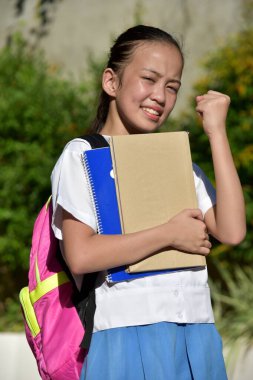 Güzel Çeşitli Kadın Öğrenci Kazananı