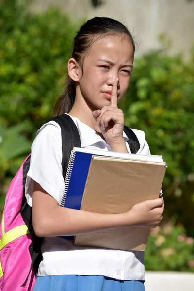 Tichý Krásný Asijské Dívka Student Učebnice — Stock fotografie