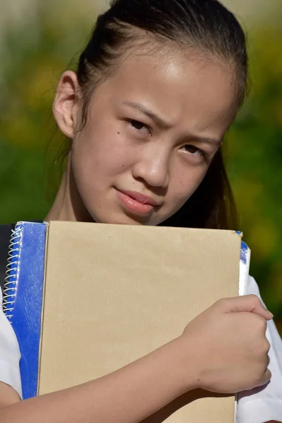 Serieuze Student Tiener School Meisje Met Notitieboekjes — Stockfoto