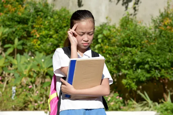 Angst Minderheid Student Tiener School Meisje Met Schoolboeken — Stockfoto