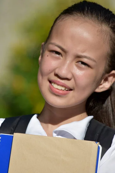 Красива Дівчина Філіппінська Школа Портрет — стокове фото