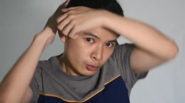 Saçlarını Savaşan Erkek Pandomimci