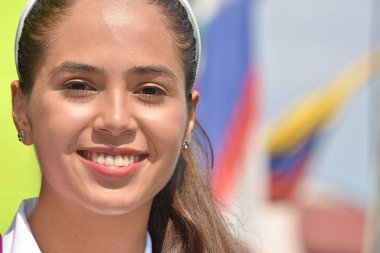 Bir Yabancı Kadın Üniversite Öğrencisi