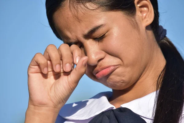 Crying Asian Female Teenager Isolated — Stockfoto