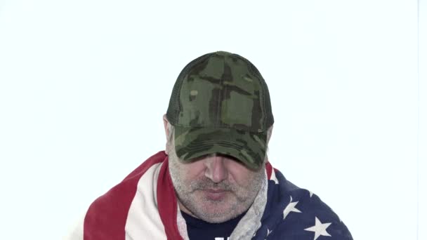 Sad Army Veteran Flag — Stock video
