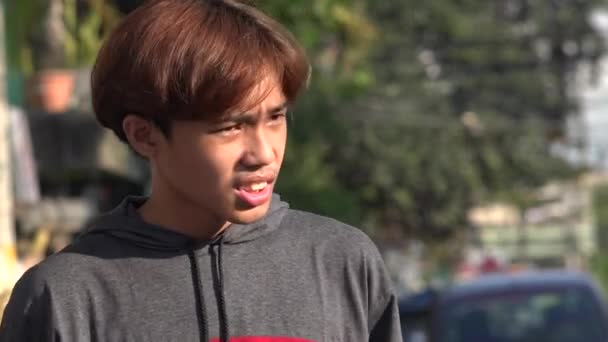Confused Unpset Asian Teen Male Talking — Αρχείο Βίντεο