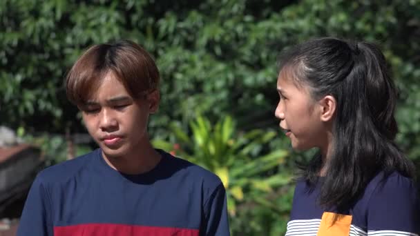 Fatigué Asiatique Les Adolescents Bâillement — Video