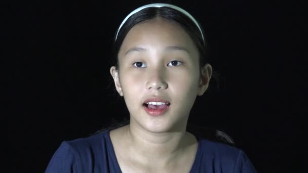 Cute Asian Teen Female Talking Isolated — стоковое видео