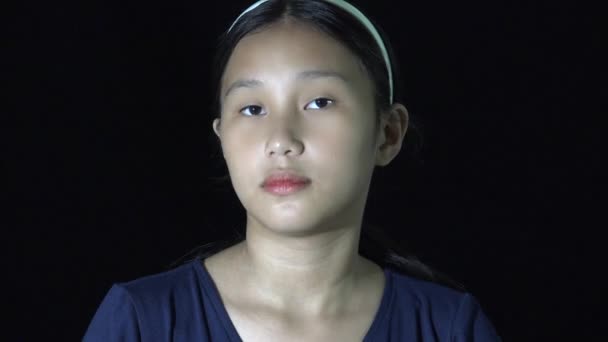 Amazed Teen Asian Girl — Vídeos de Stock