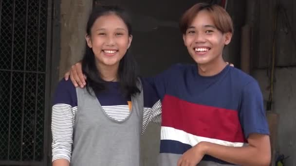 Azji Nastolatek Przyjaciele Śmiejąc Się Mając Zabawy — Wideo stockowe