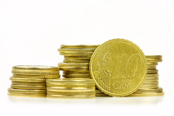 Монета евро на белом — стоковое фото