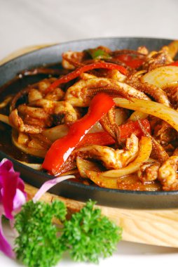 Çin lezzetli yemek--acılı kalamar