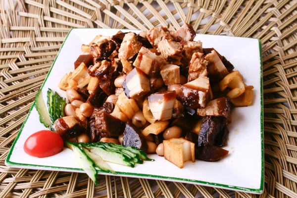 China deliciosa comida CLotus estofado de ternera —  Fotos de Stock