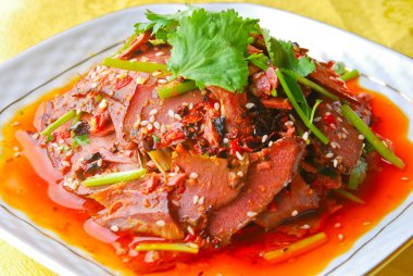 chili soslu domuz eti akciğerler