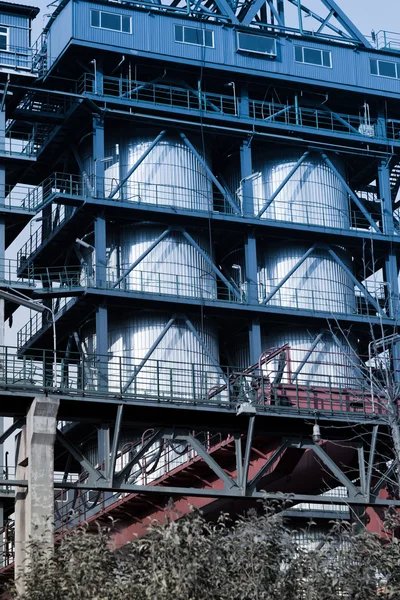 Parte del complejo de refinerías — Foto de Stock