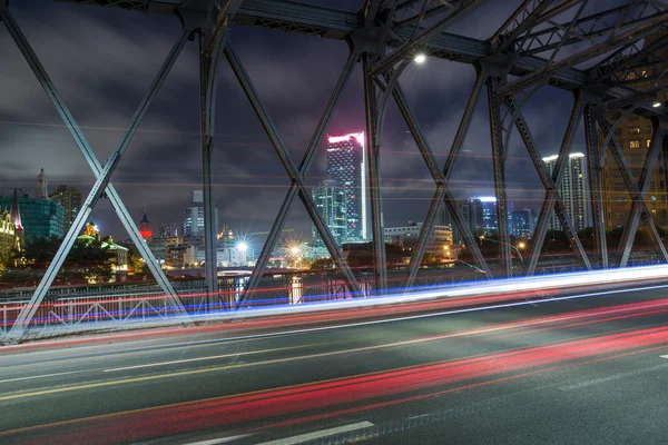 Waibaidu bridge shanghai Kina — Stockfoto