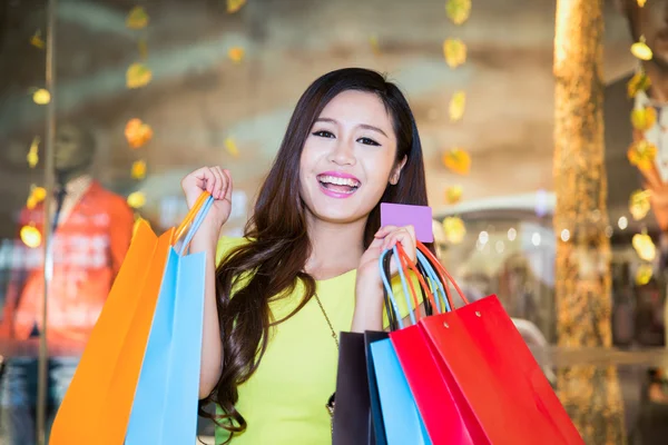 Excited shopping woman — Stock Photo, Image