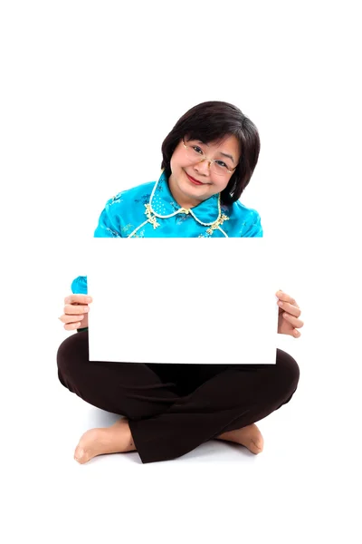 Chinese Woman holding blank white board, on white background — Stock Photo, Image