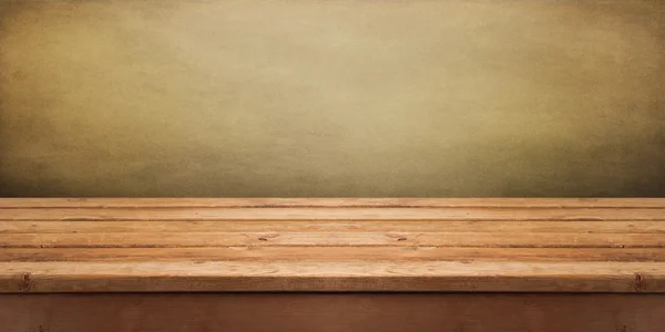 Фон з дерев'яним столом — стокове фото