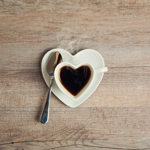 Kalp şekli kahve Kupası — Stok fotoğraf