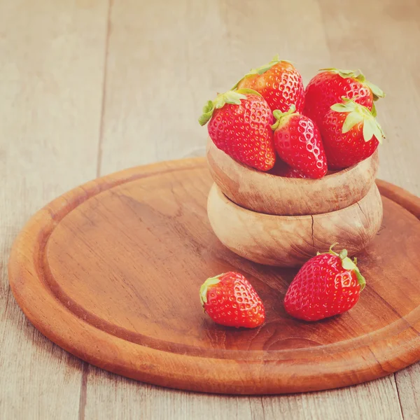 Strawberries in plates — Stock Photo, Image