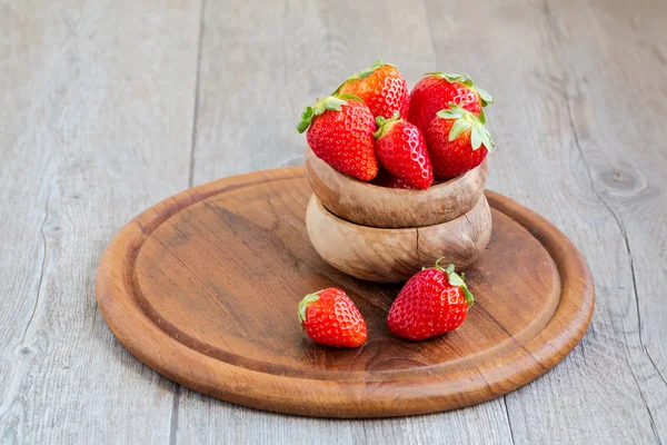 Strawberries in plates — Stock Photo, Image