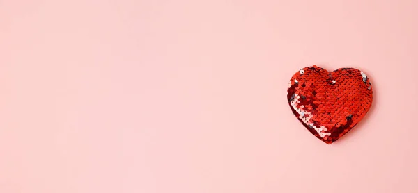 Valentines Den Dovolená Koncept Tvarem Srdce Růžovém Pozadí — Stock fotografie