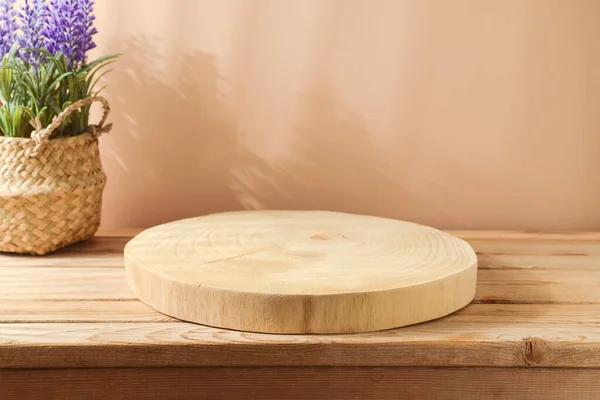 Leere Holzklötze Auf Dem Tisch Über Dem Hintergrund Der Zimmerwand — Stockfoto
