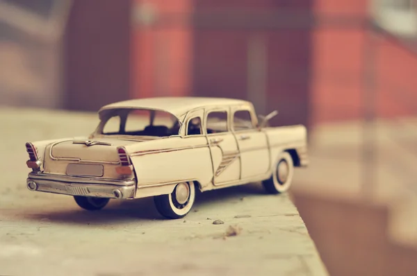 Oude Amerikaanse speelgoedauto — Stockfoto
