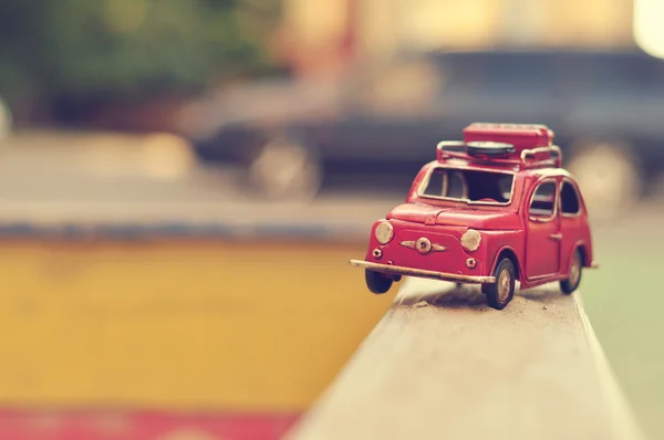 Toy mini car with luggage — Stock Photo, Image