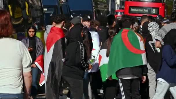 Londen Mei 2021 Gerechtigheid Voor Palestijnse Demonstranten Een Drukke Londense — Stockvideo