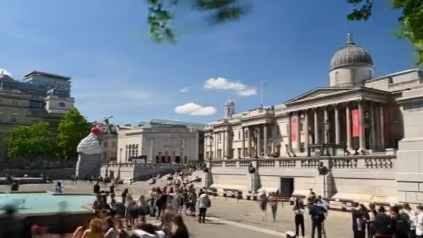 Londen Mei 2022 Motie Timelaat Vanuit National Gallery Aan Overkant — Stockvideo