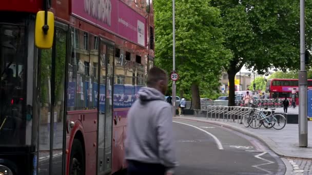 Londýn Května 2022 Stacionární Red London Double Decker Autobus Doprava — Stock video