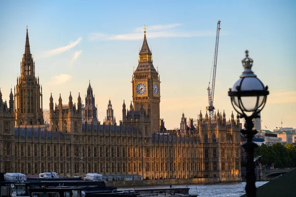 Londres Setembro 2022 Casas Parlamento Iluminadas Pela Luz Sol Dourada — Fotografia de Stock