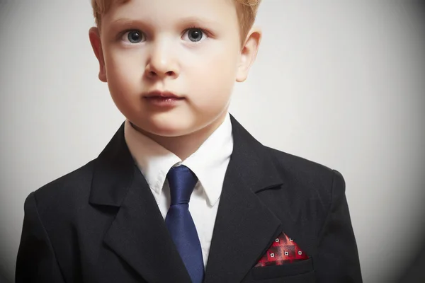 Módní malý chlapec v suite.business kid.children.manager — Stock fotografie