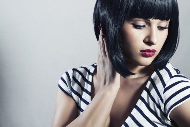 güzel esmer kız dress.black hair.beauty kadın saçak