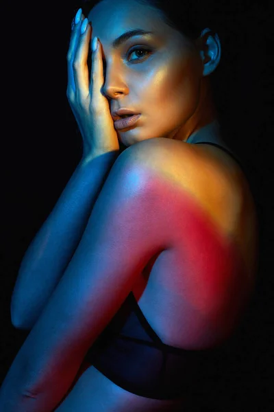 Belleza Mujer Arco Iris Ropa Interior Chica Hermosa Sensual Luces —  Fotos de Stock
