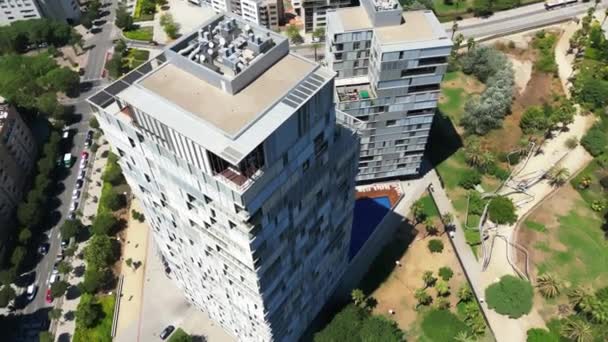 Diagonal Mar Barcelona Spanya Ağustos 2022 Villa Olimpica Poblenou Liman — Stok video