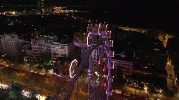 Barcelonetta Daki Renkli Gece Eğlence Parkı Nın Havadan Görünüşü Gece — Stok video