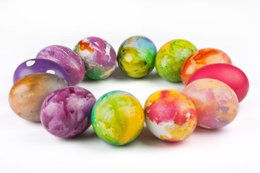 Paskalya yumurtaları yuvarlak