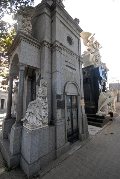 Türbeler. Recoleta mezarlığı, buenos aires. Arjantin. — Stok fotoğraf