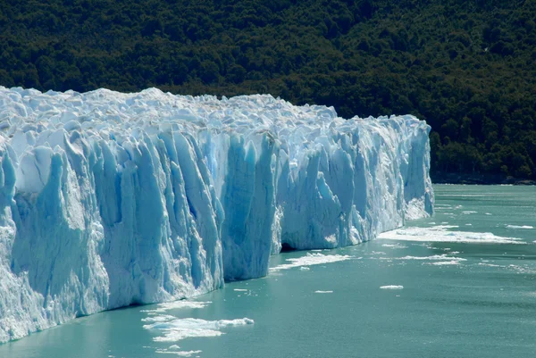 O Glaciar Perito Moreno na Patagônia, Argentina . — Fotografia de Stock