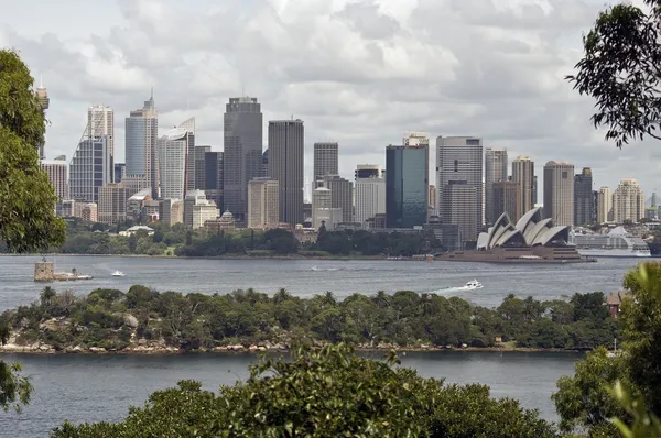 View of Sydney Harbour from Taronga Zoo, Australia. — Stock Photo, Image