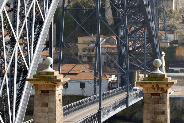 Ponte di Luis I sul fiume Douro, Oporto, Portogallo . — Foto Stock