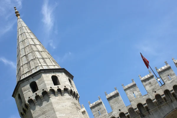 Part of Topkapi palace (Topkapii Sarayi). Istabul, Turkey — Stock Photo, Image