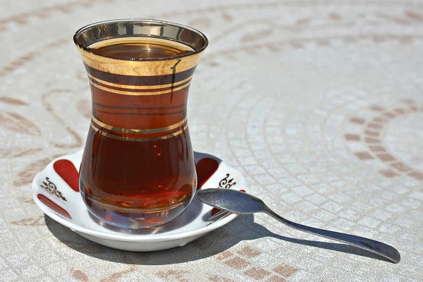 Schwarztürkischer Tee — Stockfoto