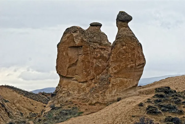 Incredibili caratteristiche geologiche nella valle di Dervent, Cappadocia, Turke — Foto Stock