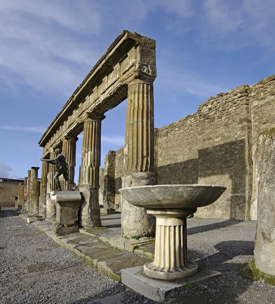 Pohled na ruinách Pompejí. Itálie. — Stock fotografie